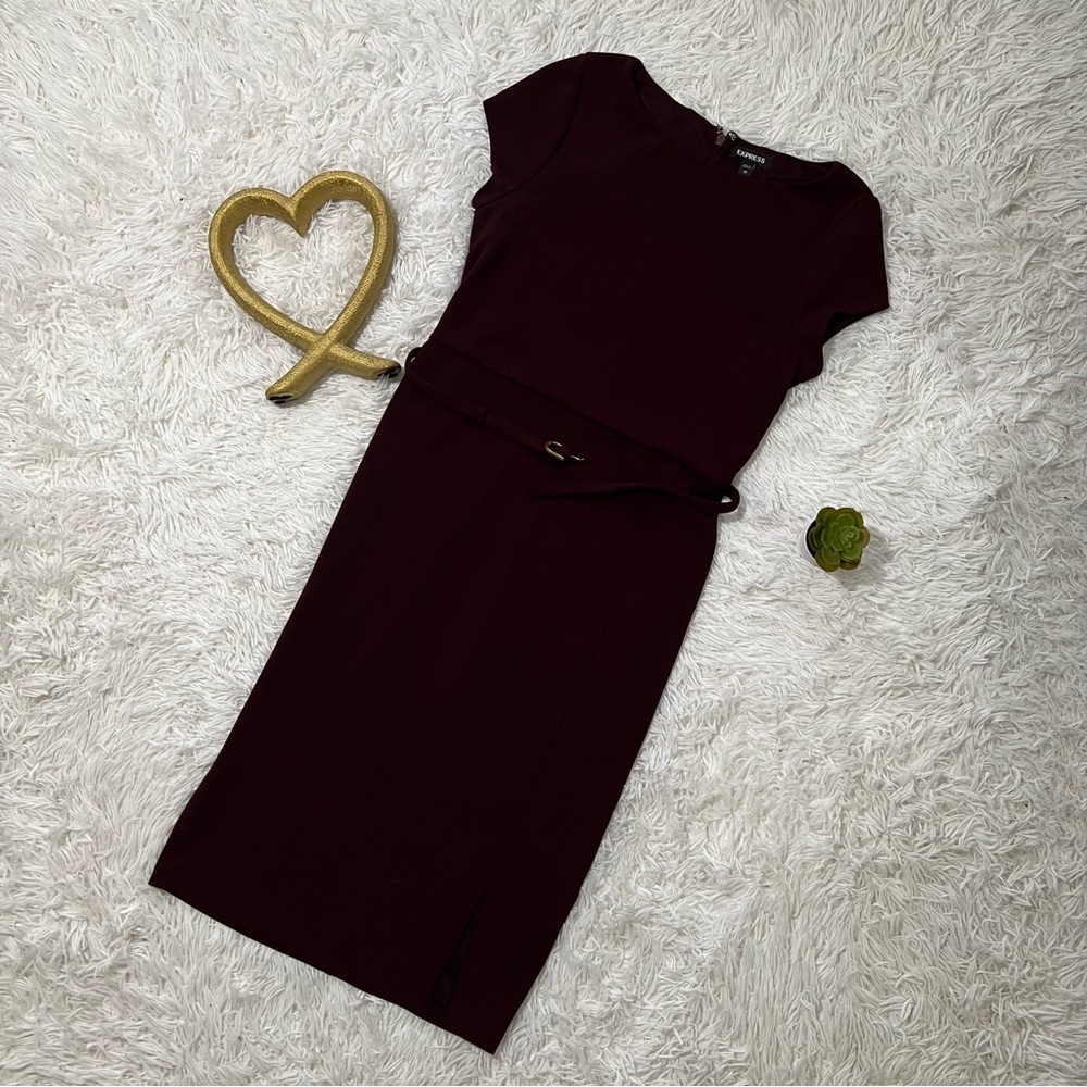 Express Red Sheath Midi Dress Short Sleeve Crew Neck